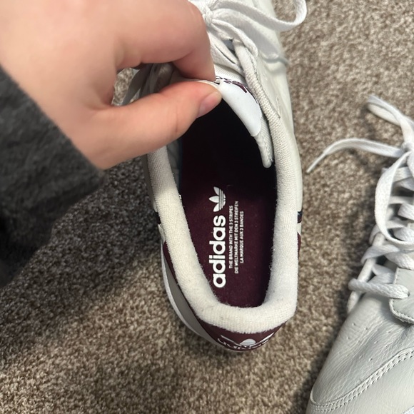 Adidas - Picture 4 of 6